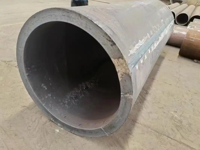 龙山30CrMo大口径无缝钢管