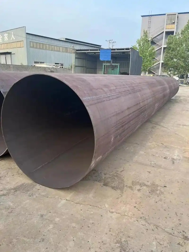 龙山大口径12Cr1MoVG无缝钢管